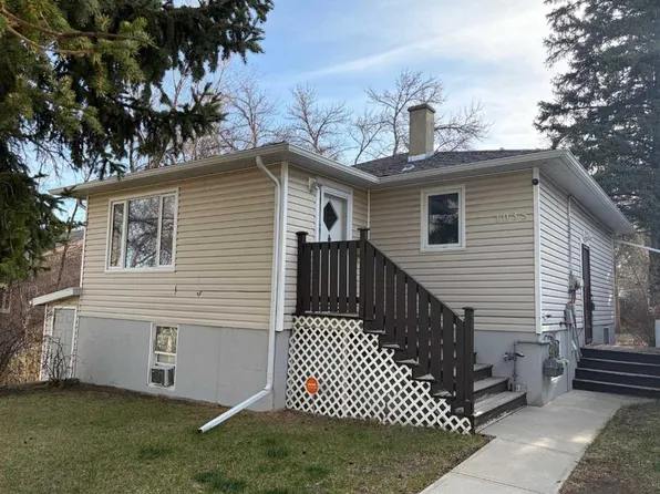 1035 W 12b St S, Lethbridge, AB T1K 1R9