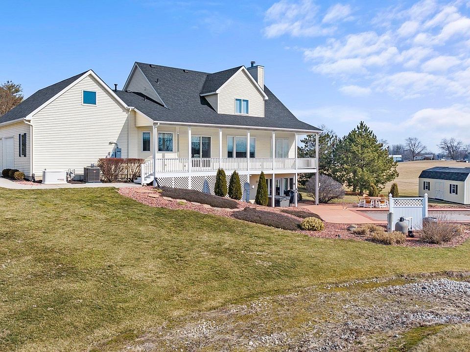 18009 McNabb Rd, Spencerville, IN 46788 Zillow