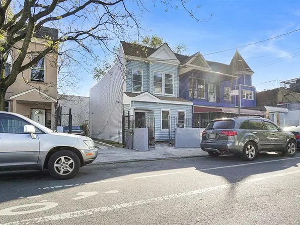 414 E 182nd St, Bronx, NY 10457