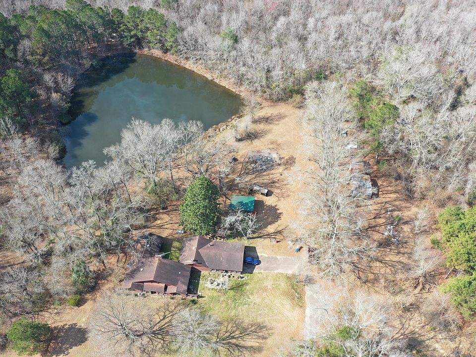 16th image of this home