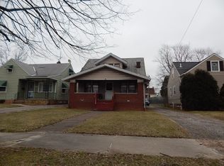 5165 Clement St, Maple Heights, OH 44137