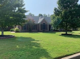 70 Brookhaven Ln, Oakland, TN 38060
