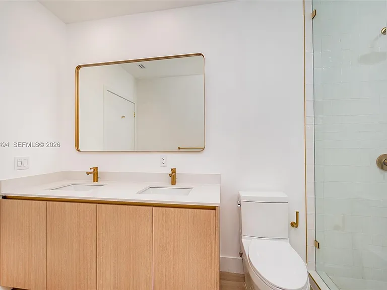 90 NE 32nd St #1106 — Photo 22