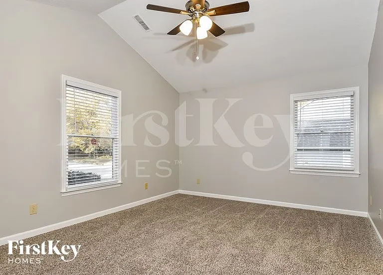 3501 Cardinal Ridge Dr — Photo 9