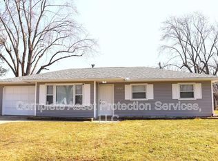 6923 Tyler St, Merrillville, IN 46410