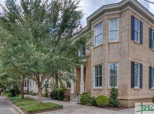 601 Tattnall St, Savannah, GA 31401