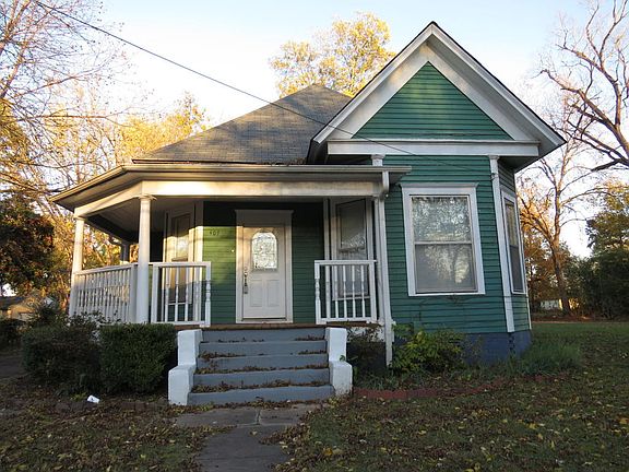 3rd image of 407 S 2nd St