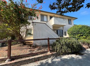 4671 Westlawn Avenue, Los Angeles, CA 90066
