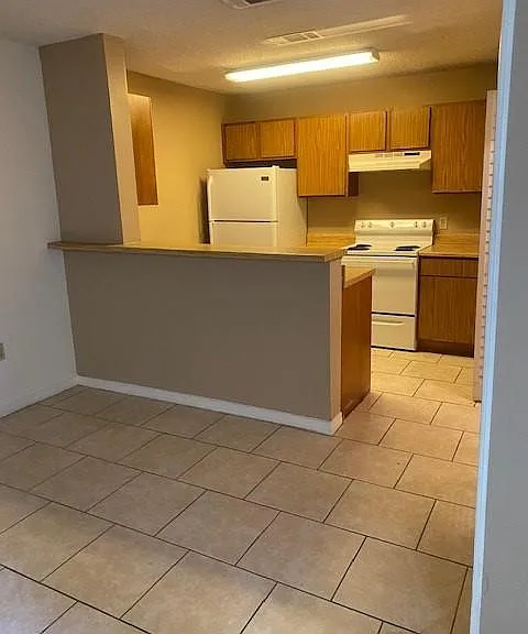 1419 Lake Calais Ct #G — Photo 1