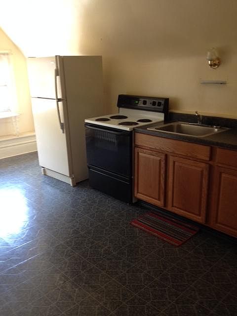 1st image of 348 S Aiken Ave #3