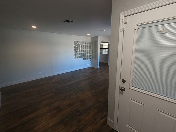 Front Entrance To Living Room