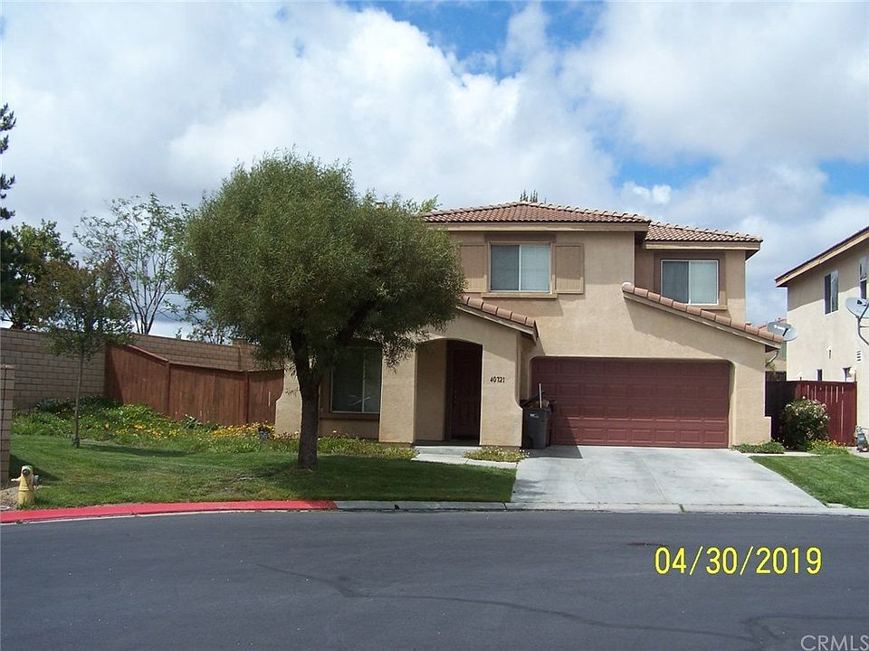 1st image of 40721 La Salle Pl