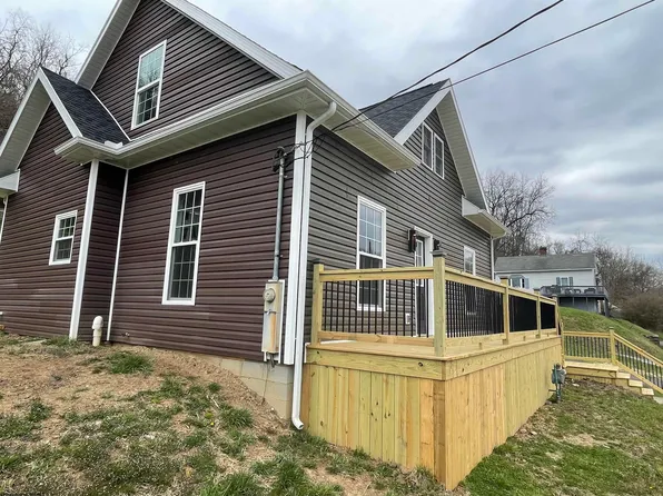 217 Main St, Worthington, WV 26591