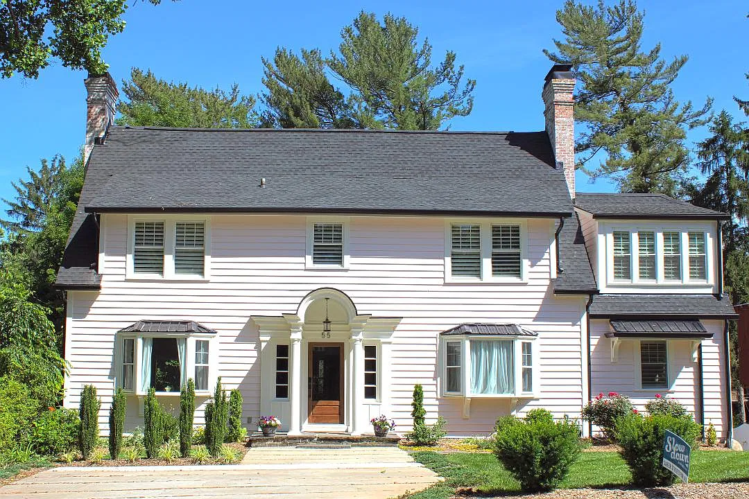 55 Edgemont Rd — Photo 3