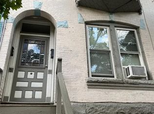 157 Lark St, Albany, NY 12210