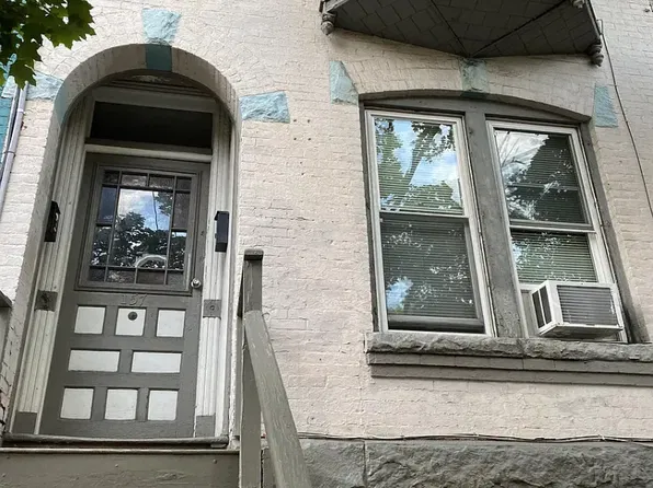 157 Lark St, Albany, NY 12210