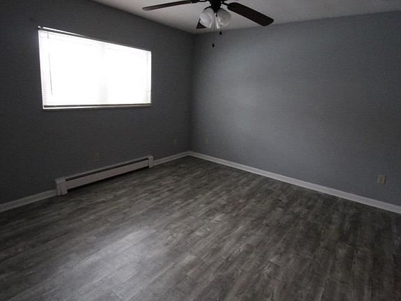 4th image of 813 Rosemont Ave #10-10-10