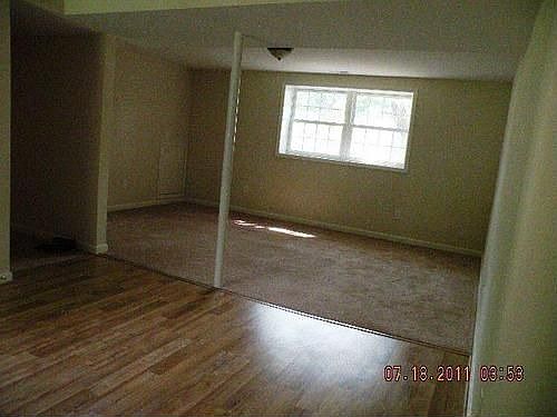 4th image of 5509 Larch St