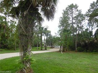 2460 4th Ave NE, Naples, FL 34120