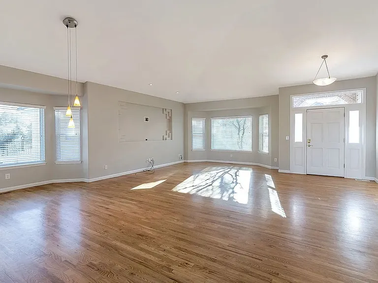 6893 Big Horn Trl — Photo 3