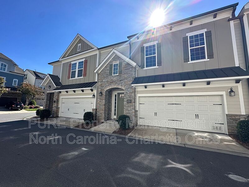 1st image of 9209 Colin Crossing Ct