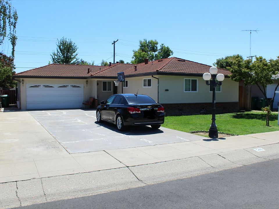 1st image of 540 Park St