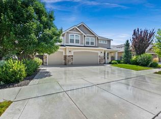 3383 Renwick St, Meridian, ID 83642