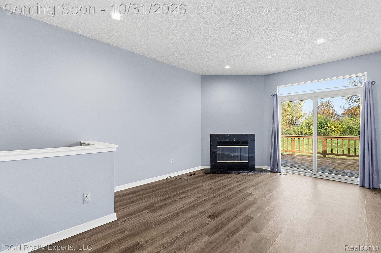 41772 Independence Dr, photo 8