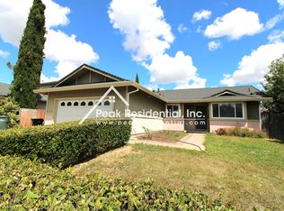 8129 Hemingway Dr, Sacramento, CA 95828