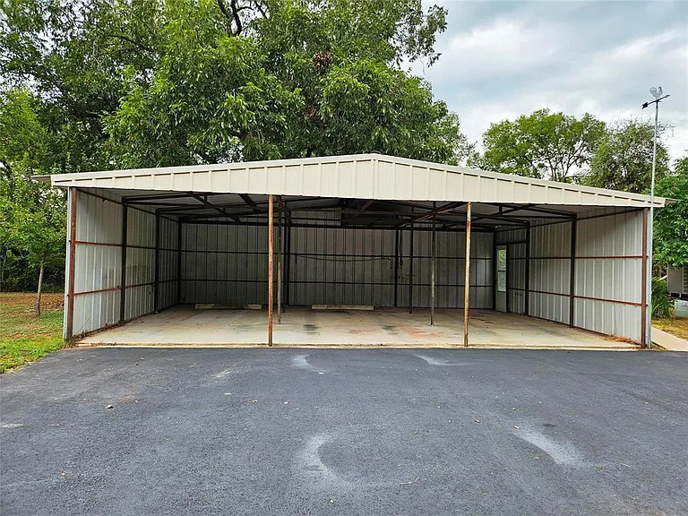 218 Waco St — Photo 14