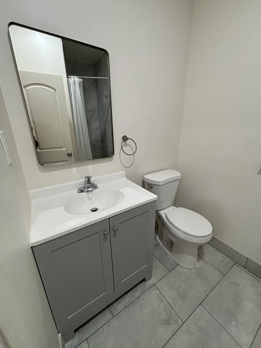 Building Photo - 1517 Acacia #A