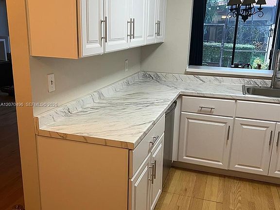 3rd image of 3340 Torremolinos Ave #A-40