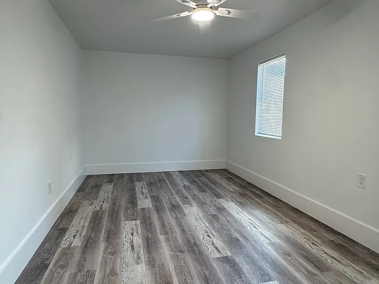 8906 Wadsworth St SW — Photo 2