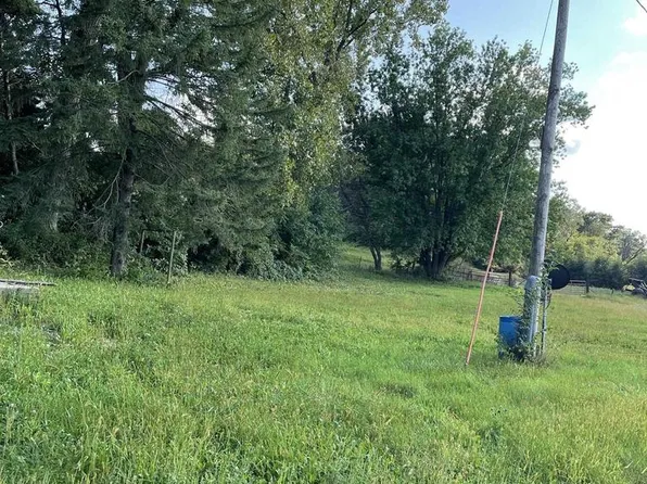 401 East Main Street, Mount Hope, WI 53816