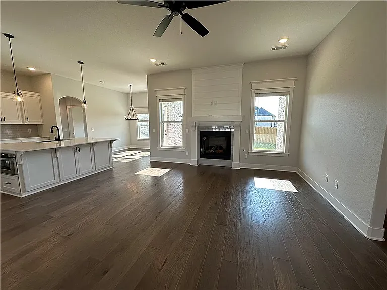 2807 S Angels Rd — Photo 3