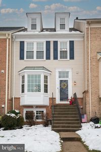 43594 Blacksmith Sq, Ashburn, VA, 20147