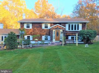 591 Constitution Dr, Jackson, NJ 08527