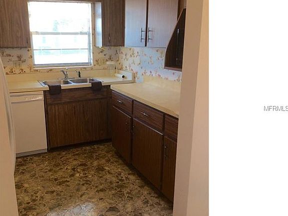 5th image of 221 N Hill Ave #40