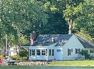 60620 Wallman Dr, Sturgis, MI 49091