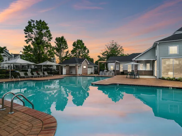 Highlands At Alexander Pointe