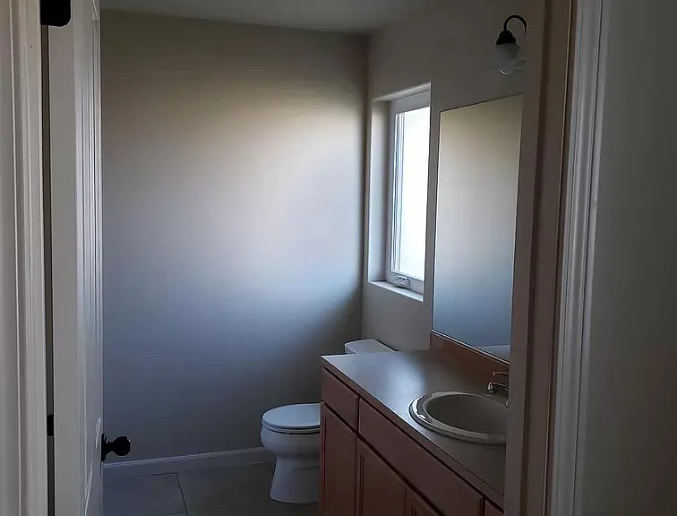 2405 N Water St — Photo 8