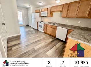 2 Sterling Dr #103, Milton, VT 05468