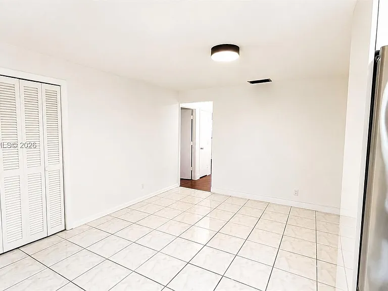 6921 NW 5th Ct — Photo 14