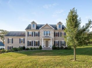 5 Porters Ridge Rd, Trumbull, CT 06611