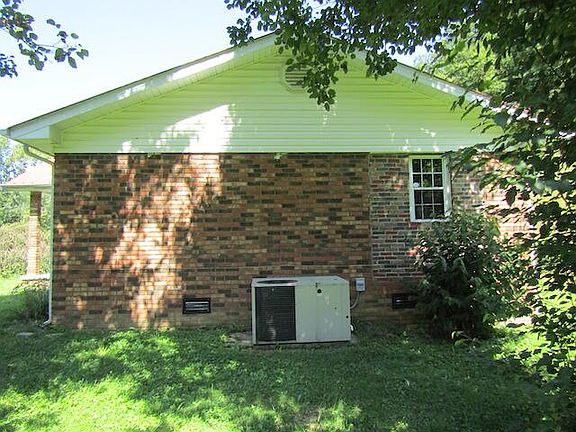3rd image of 2853 Hammons Fork Rd