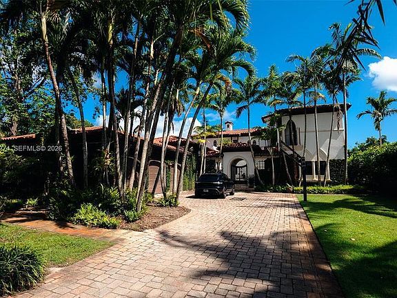 3rd image of 6220 SW 86th St