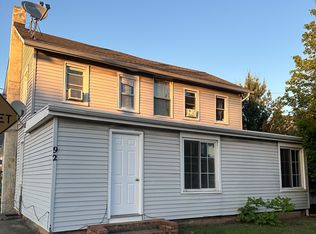 92 Main St APT A, Farmingdale, NJ 07727