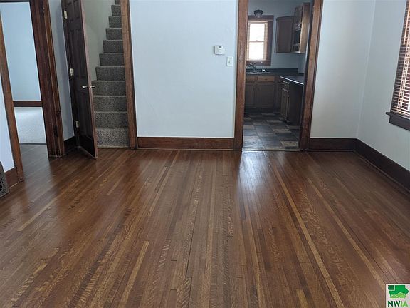 3rd image of 3225 4th Ave Pl