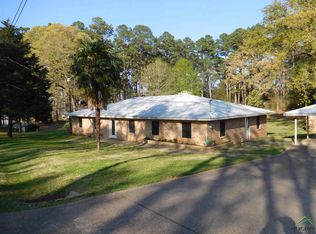 11281 Berry Landing Dr, Frankston, TX 75763