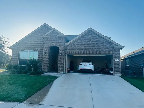15548 Balham Pass, Justin, TX 76247